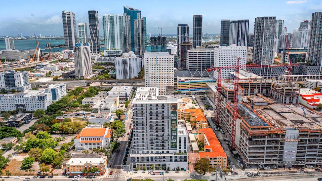 Modern Unit In Downtown Miami With Free Parking Exterior foto